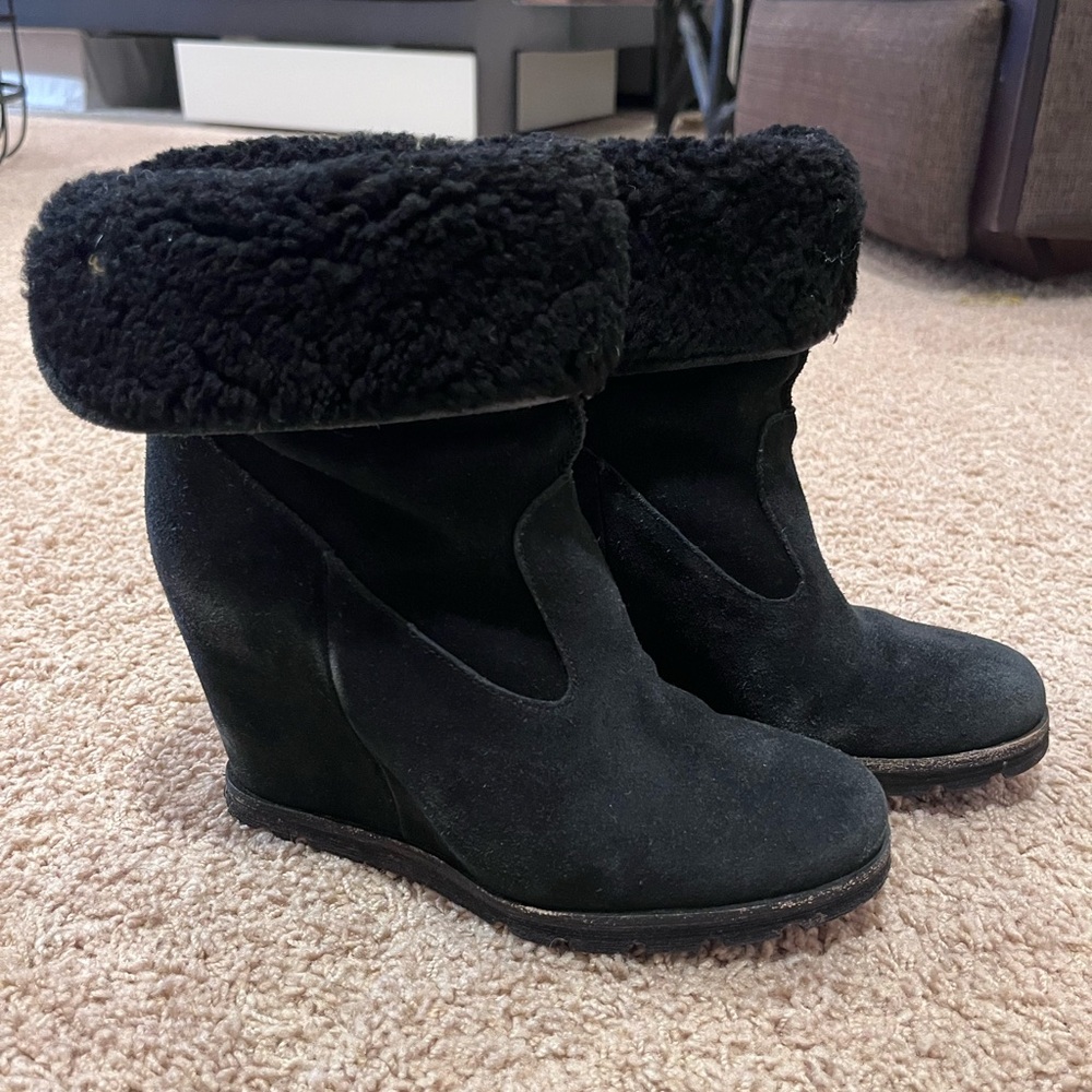 UGG W Kyra Black Boots